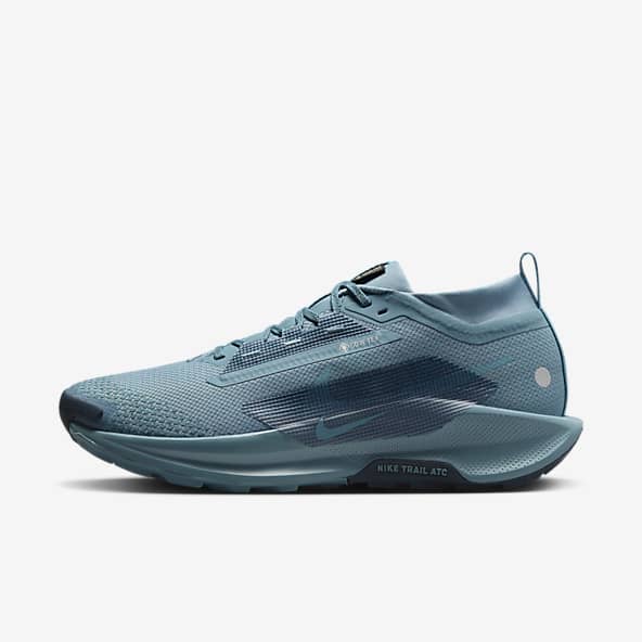Running Shoes. Nike